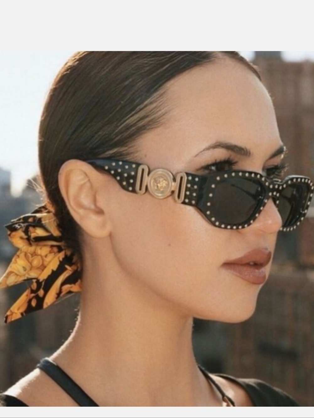 New Versace 0ve4361 Gold Studded Sunglasses Unisex - Picture 2 of 10